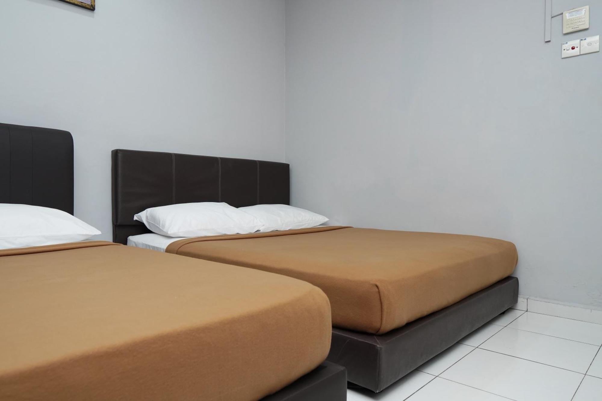 Hotel Sixty Nine Johor Bahru Ngoại thất bức ảnh