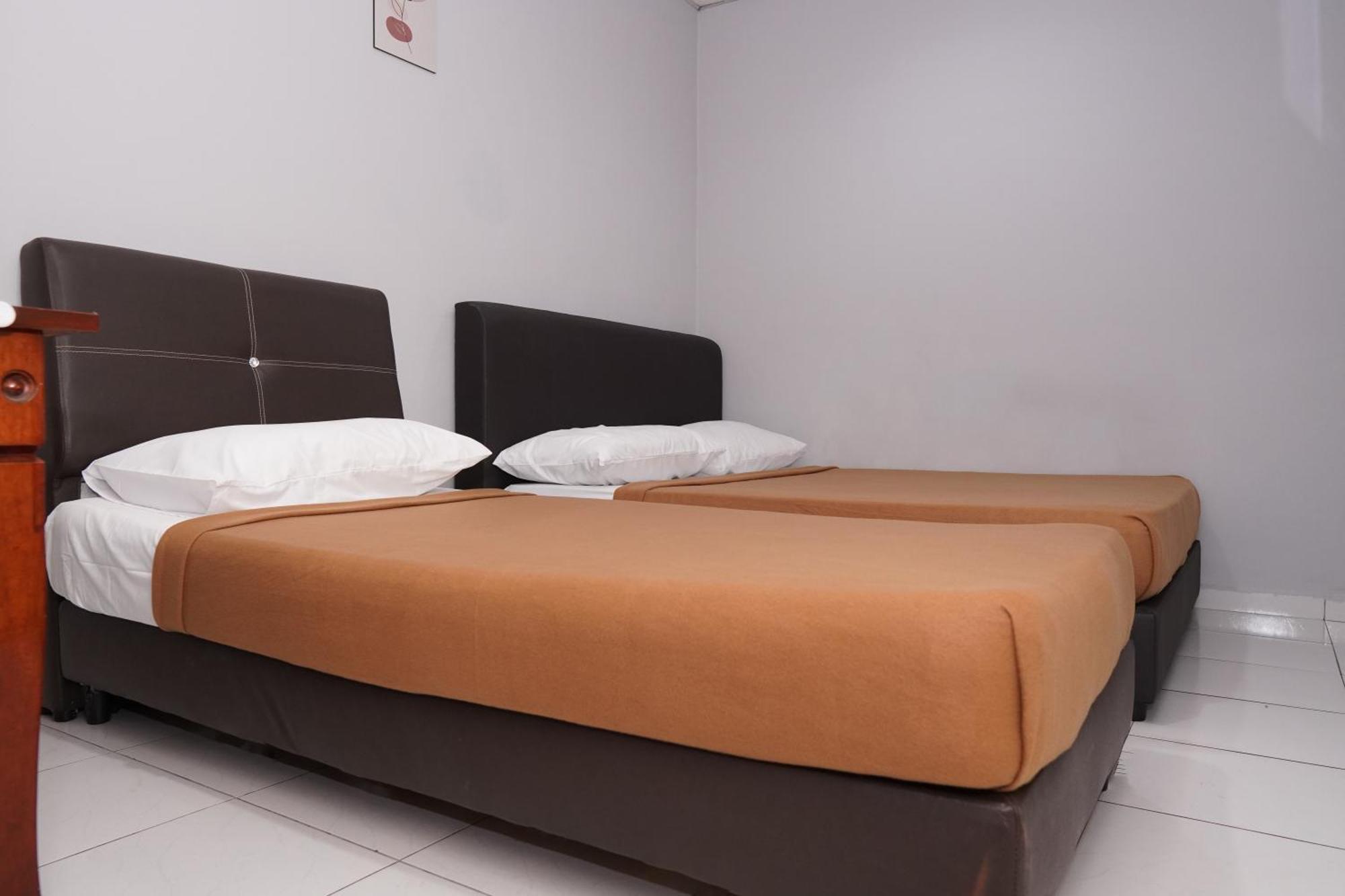 Hotel Sixty Nine Johor Bahru Ngoại thất bức ảnh